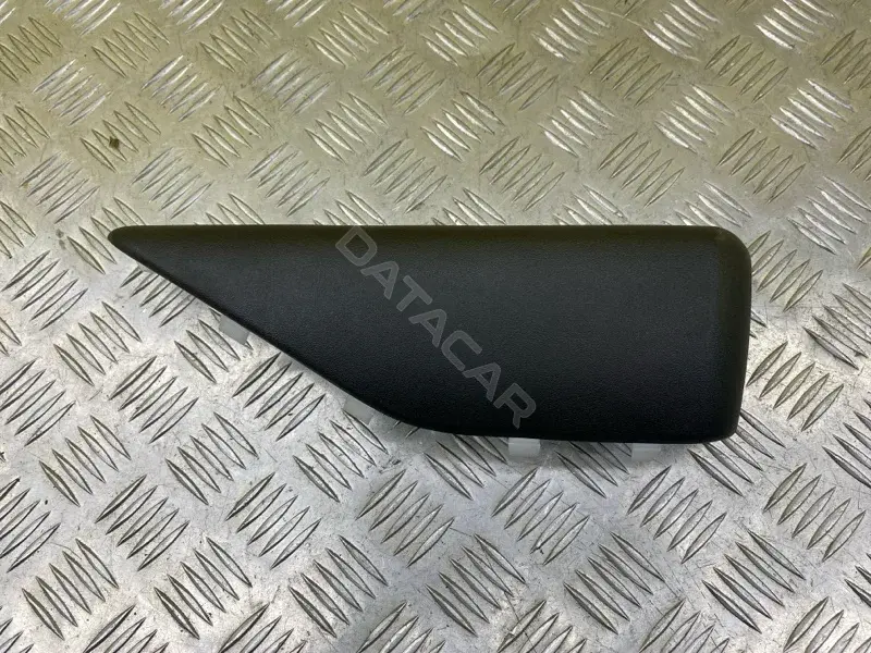 Накладка двери 80940EB300