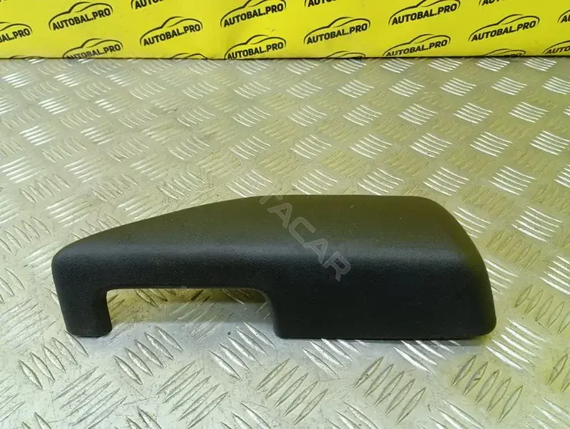 Накладка двери 80941EB300