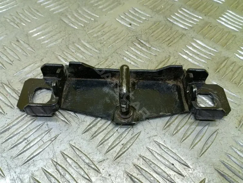 Замок крышки багажника 3M51R404B12