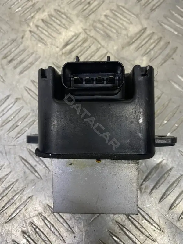 Резистор печки VP5NEH19E624AA