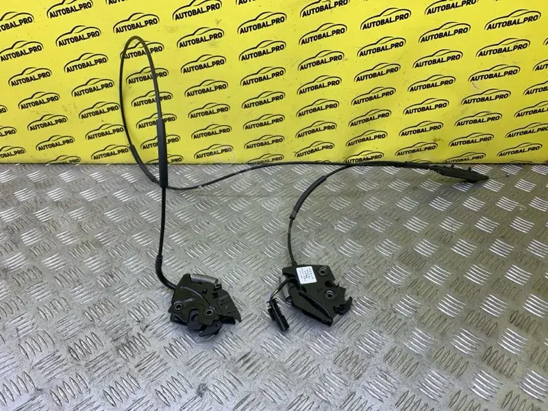 Замок капота 8891079565