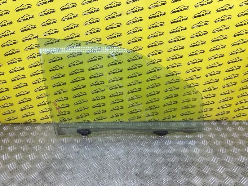 Стекло двери 681010K020