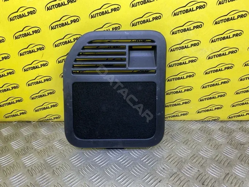 Обшивка багажника BJ32405B81