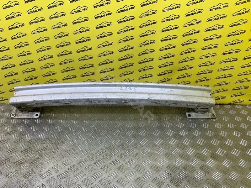 Усилитель бампера BJ3217906AC