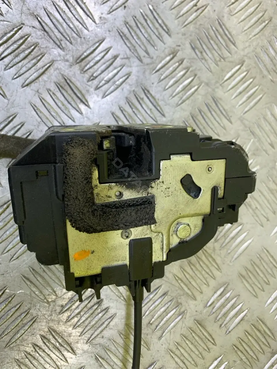 Замок двери 80500EB32A