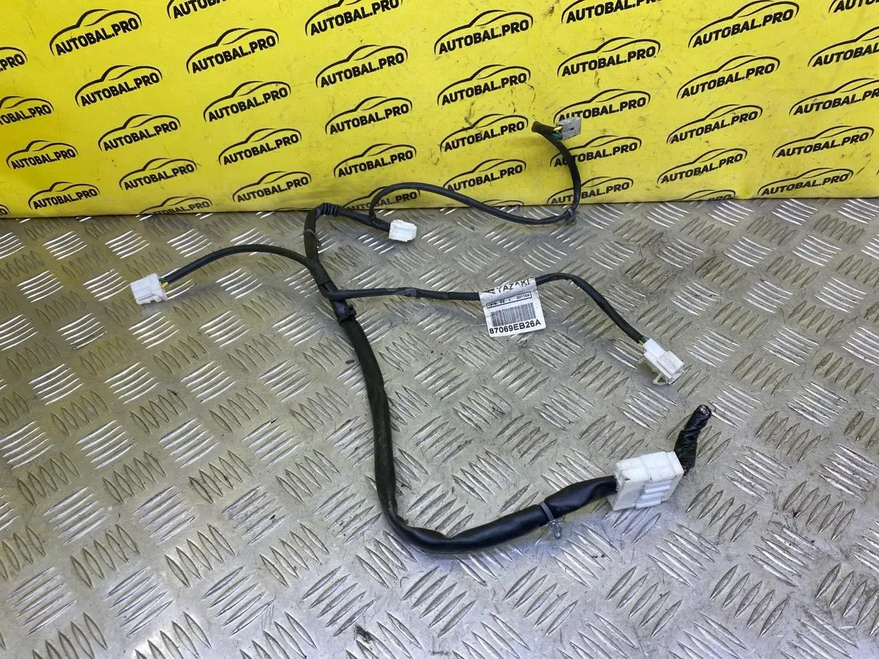 Проводка салона 87069EB26A