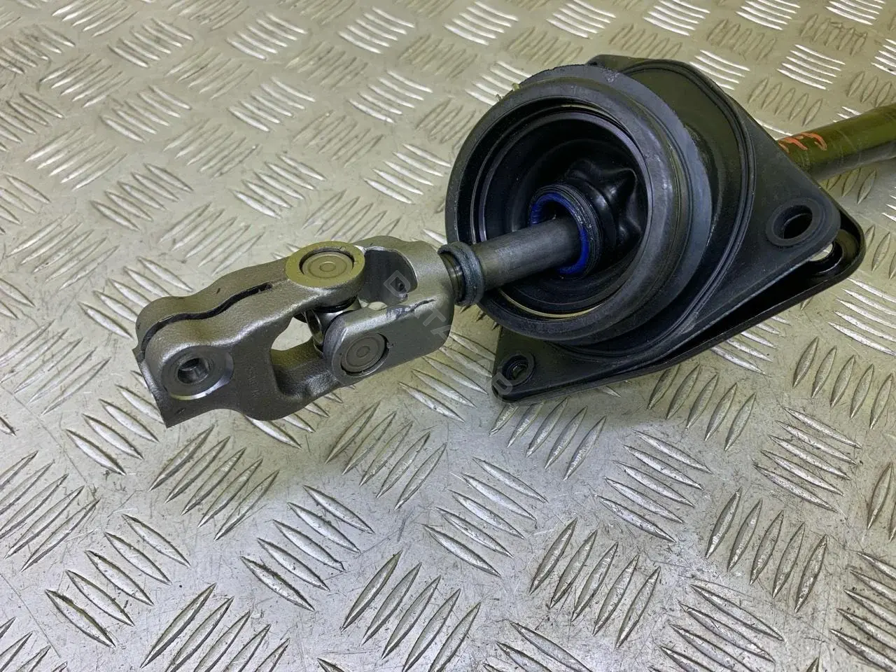 Рулевой карданчик 452200R020