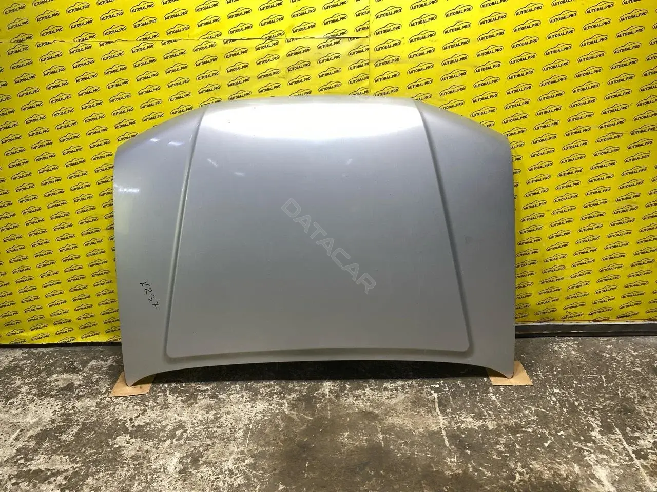 Капот 65100EB330