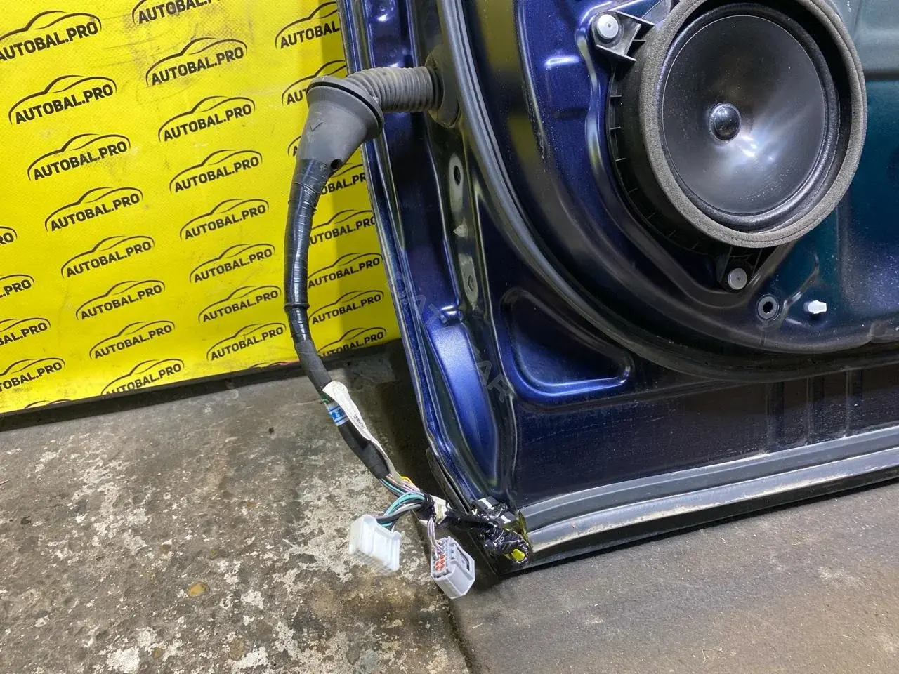 Проводка двери 821510R690A