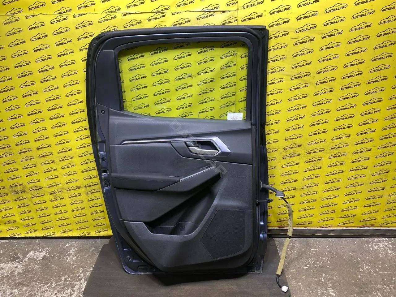 Стеклоподъемник WR19B009