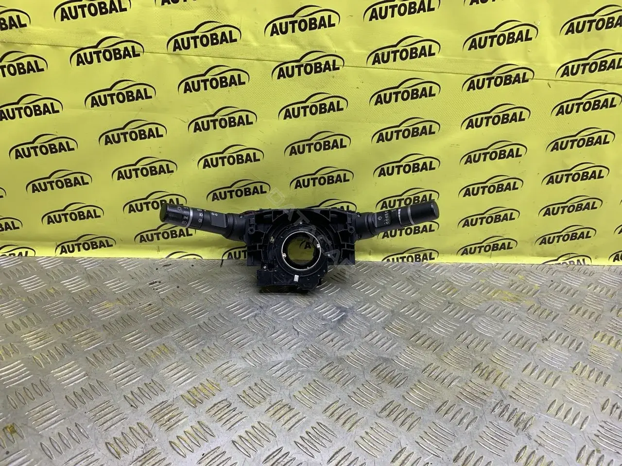 Переключатель подрулевой AB3913N064XB