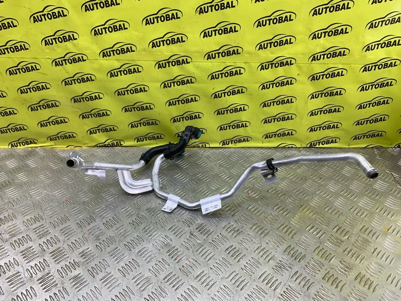 Патрубки системы охлаждения M8B218C553GC