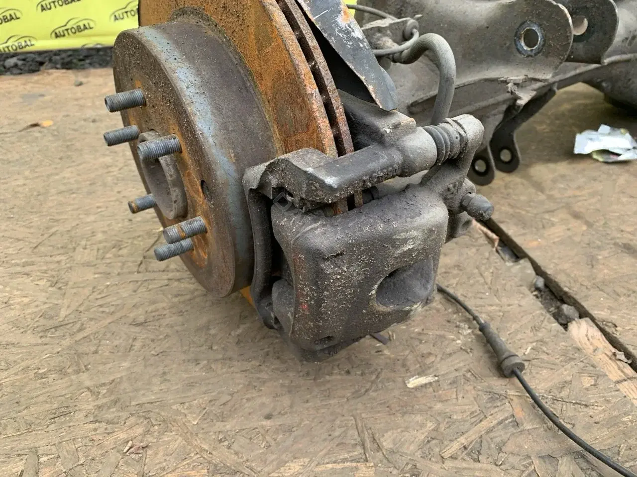 Суппорт тормозной A4704205800