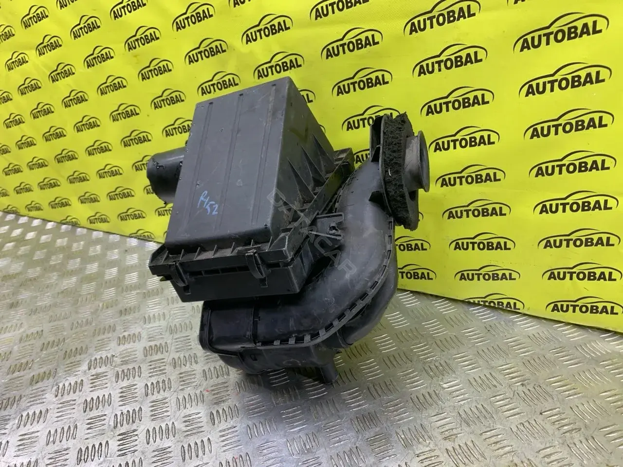 Корпус воздушного фильтра 165005X00A