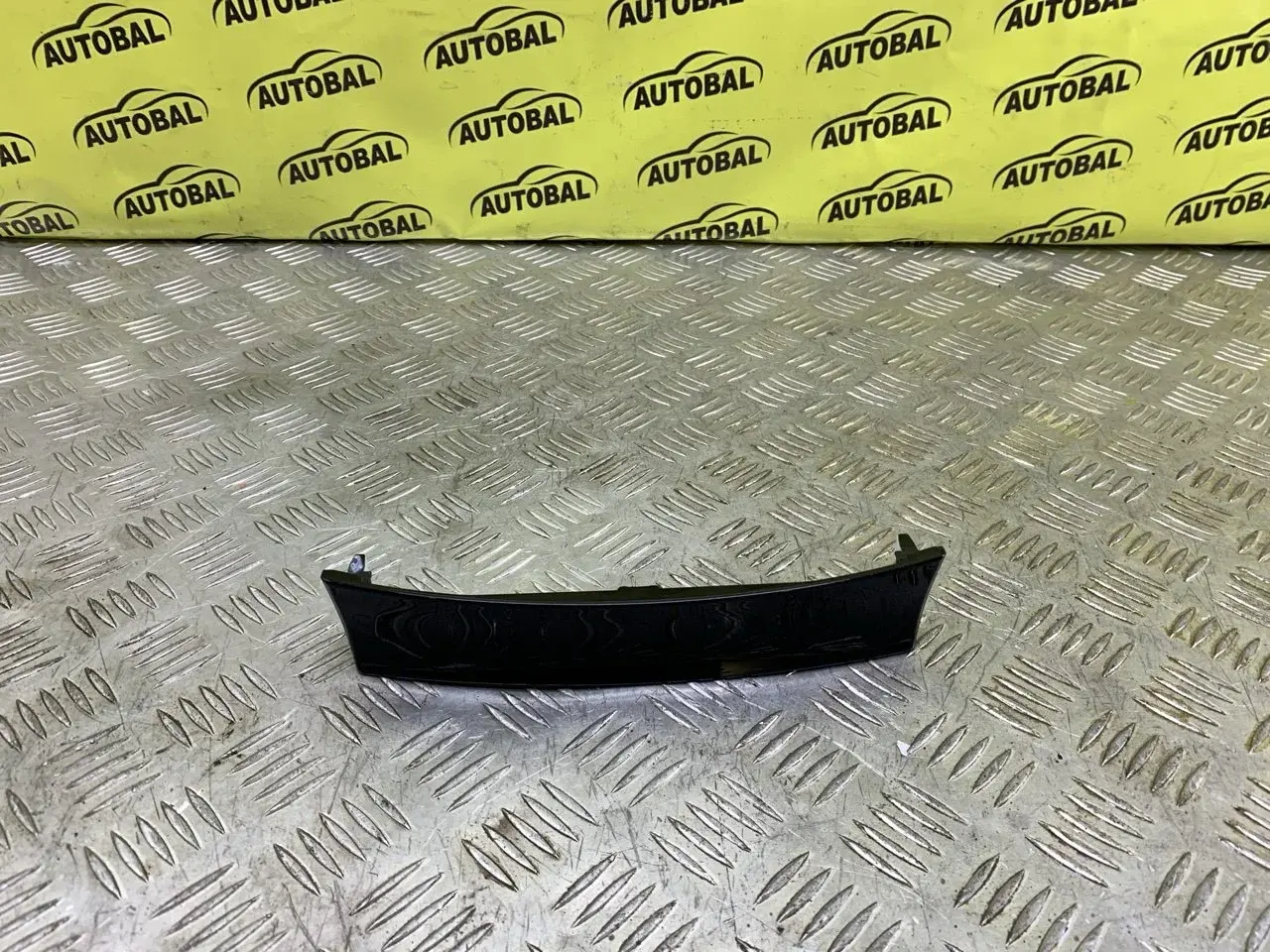 Пластик салона 12870B34000
