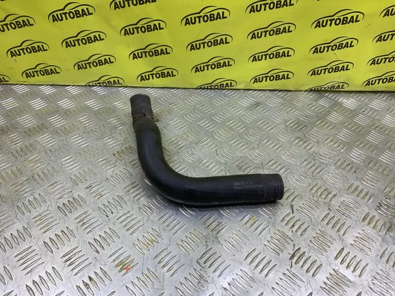 Патрубки системы охлаждения AB398B274AB