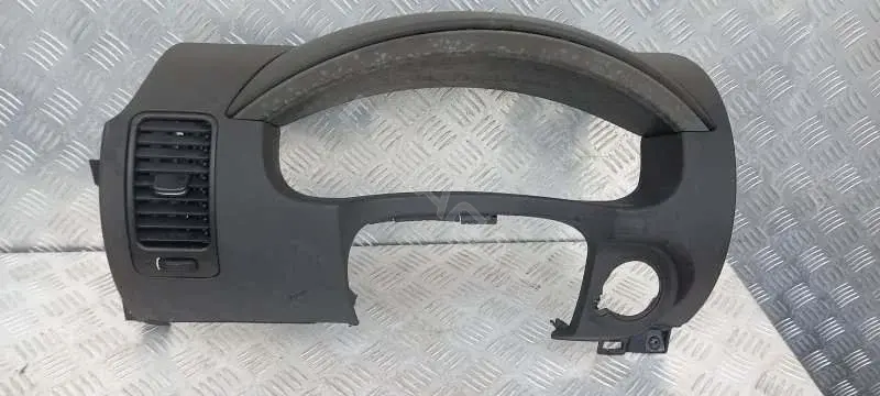 Кожух панели приборов 682355X10B