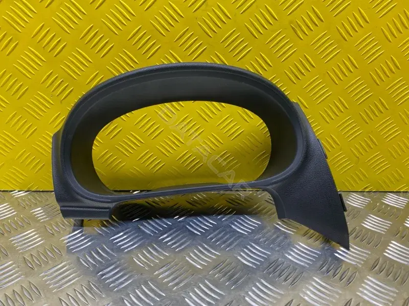 Кожух панели приборов 8060A217XA