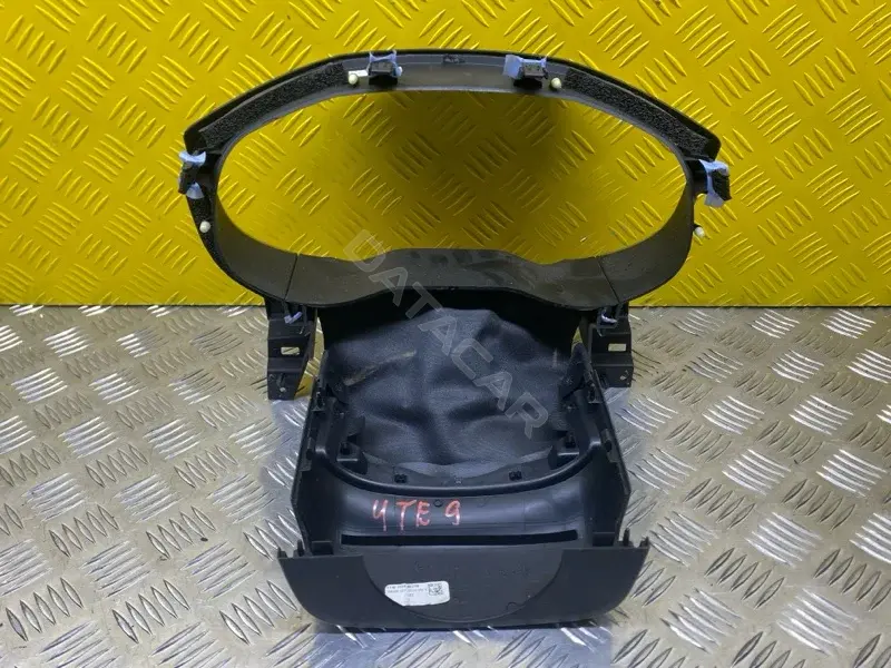 Кожух панели приборов FT4Z58044D70