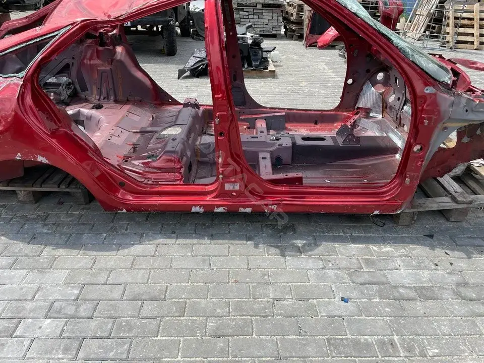 Порог LADA