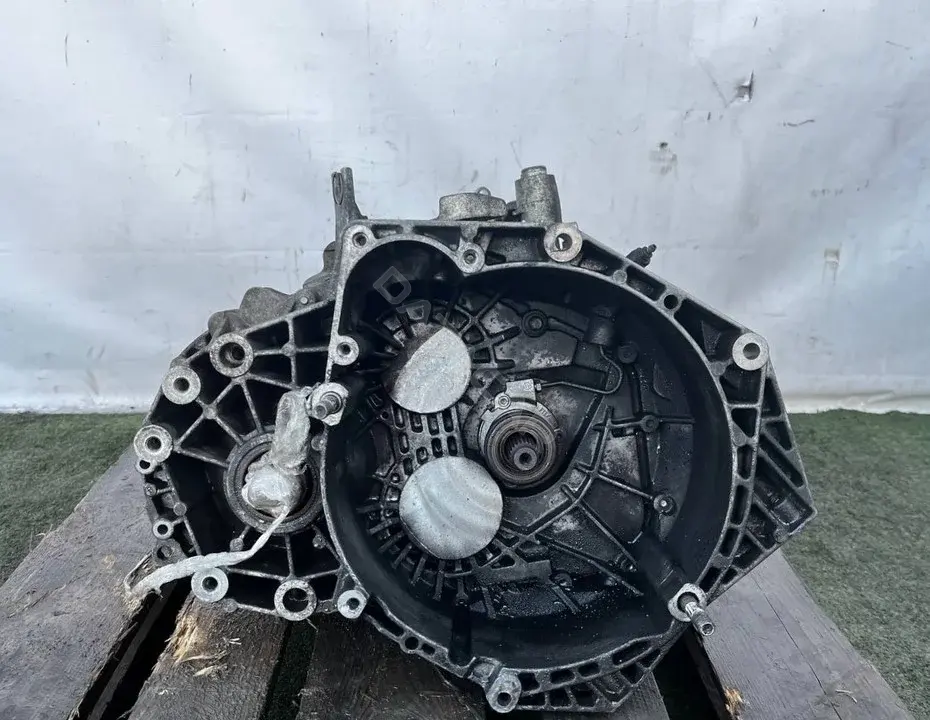 Механическая коробка передач (МКПП) M32