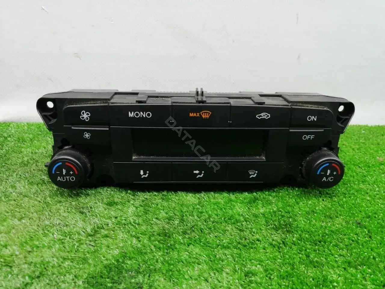 Блок управления климат-контролем BM2T18C612AB