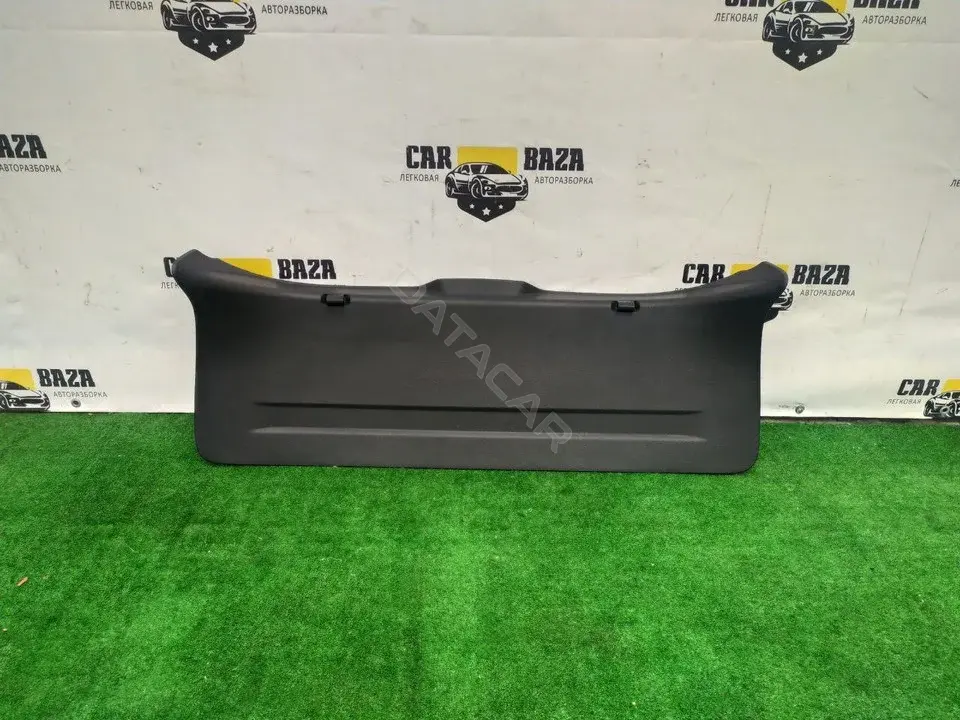 Накладка крышки багажника 909016UA0A