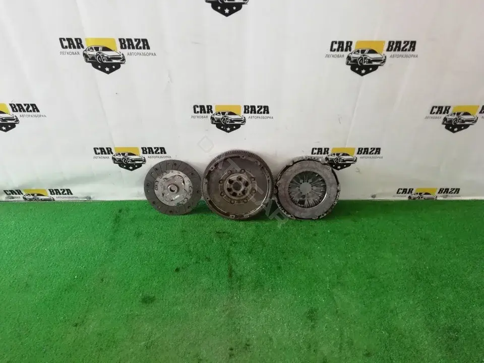Корзина сцепления 03L141031S