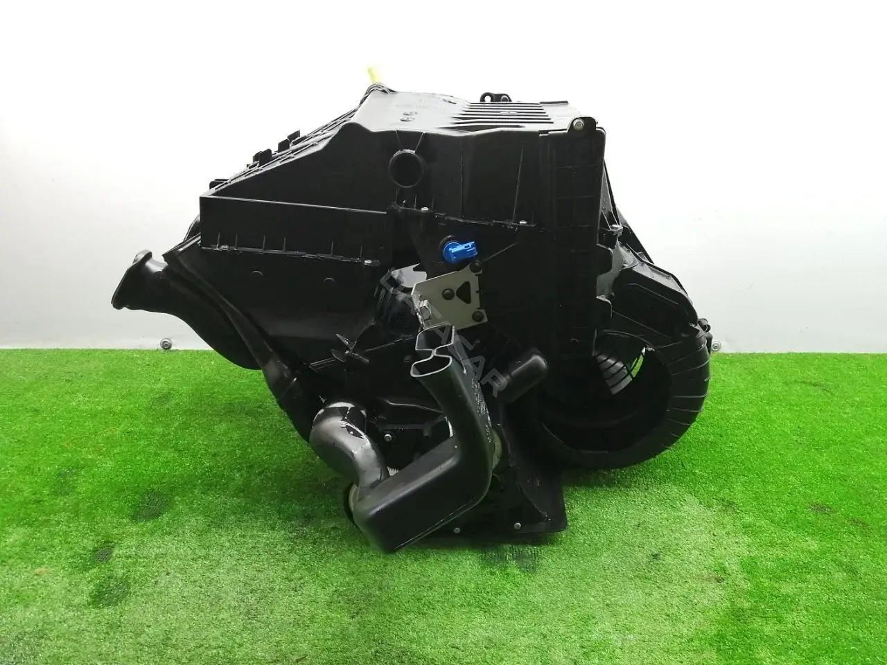 Корпус отопителя (печки) 6G9119B555LL