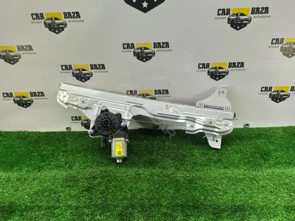 Стеклоподъемник 82402J9000