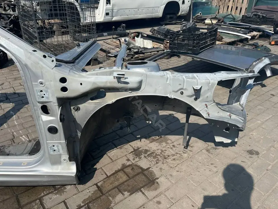 Лонжерон 141718