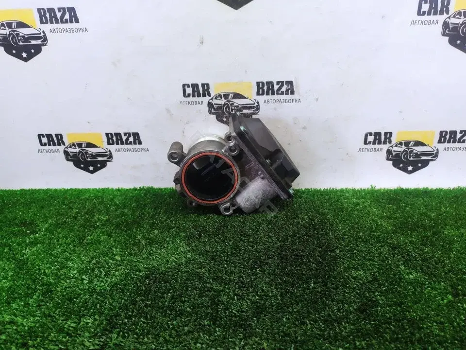 Дроссельная заслонка 03L128063E
