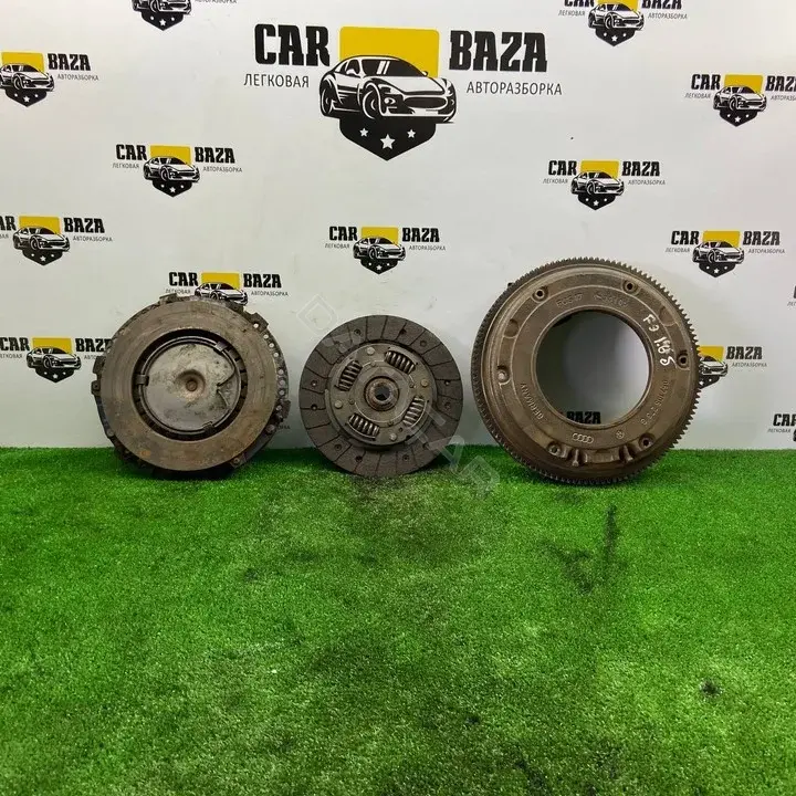 Комплект сцепления 067105273G
