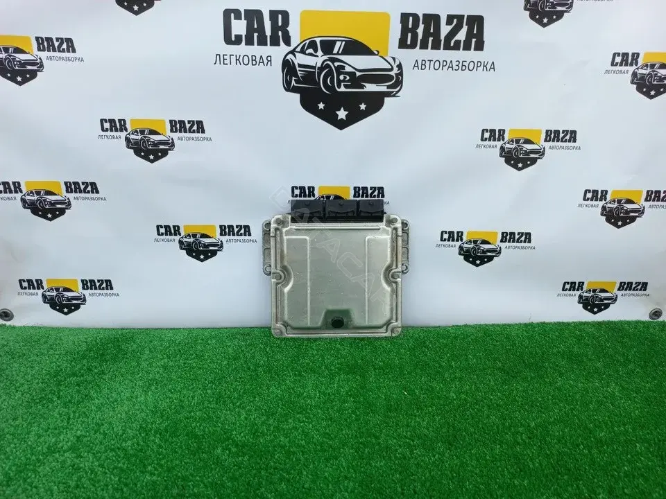 Блок управления двигателем HOM8200051608