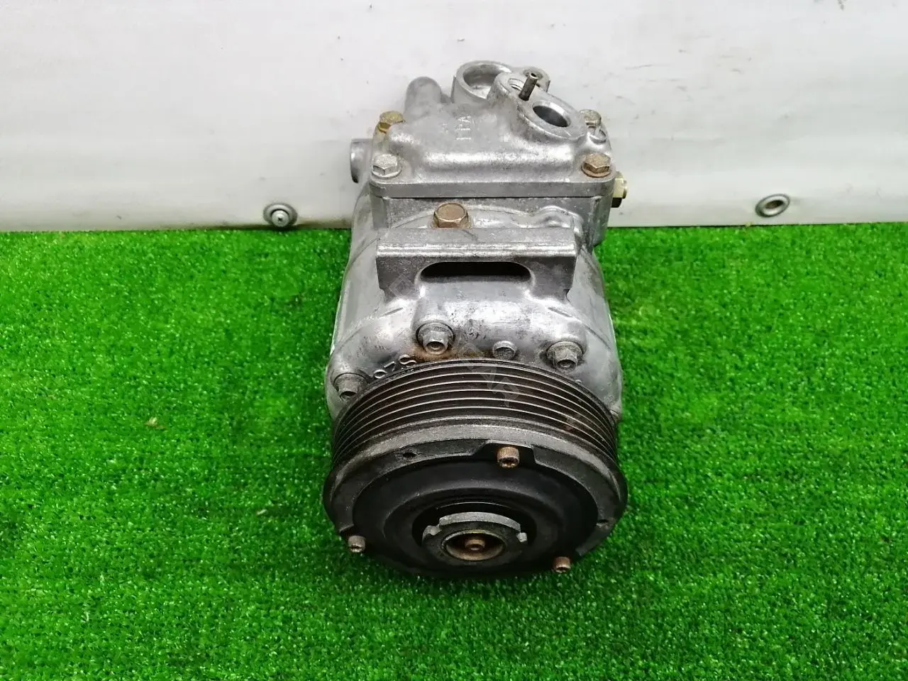 Компрессор кондиционера E10L8675