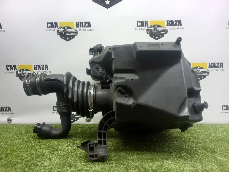 Воздушный фильтр 7M519600BF