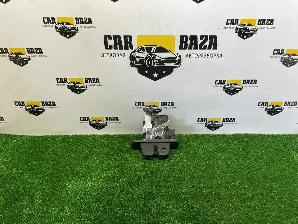 Замок крышки багажника CPLA442A66AE