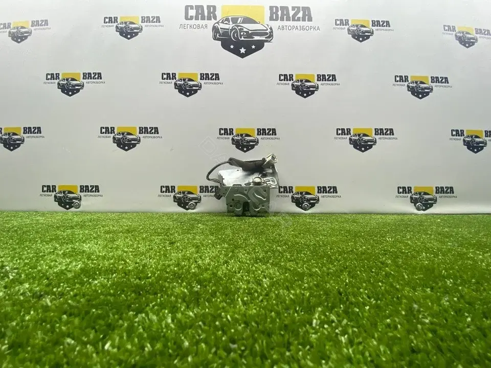 Замок крышки багажника 125168
