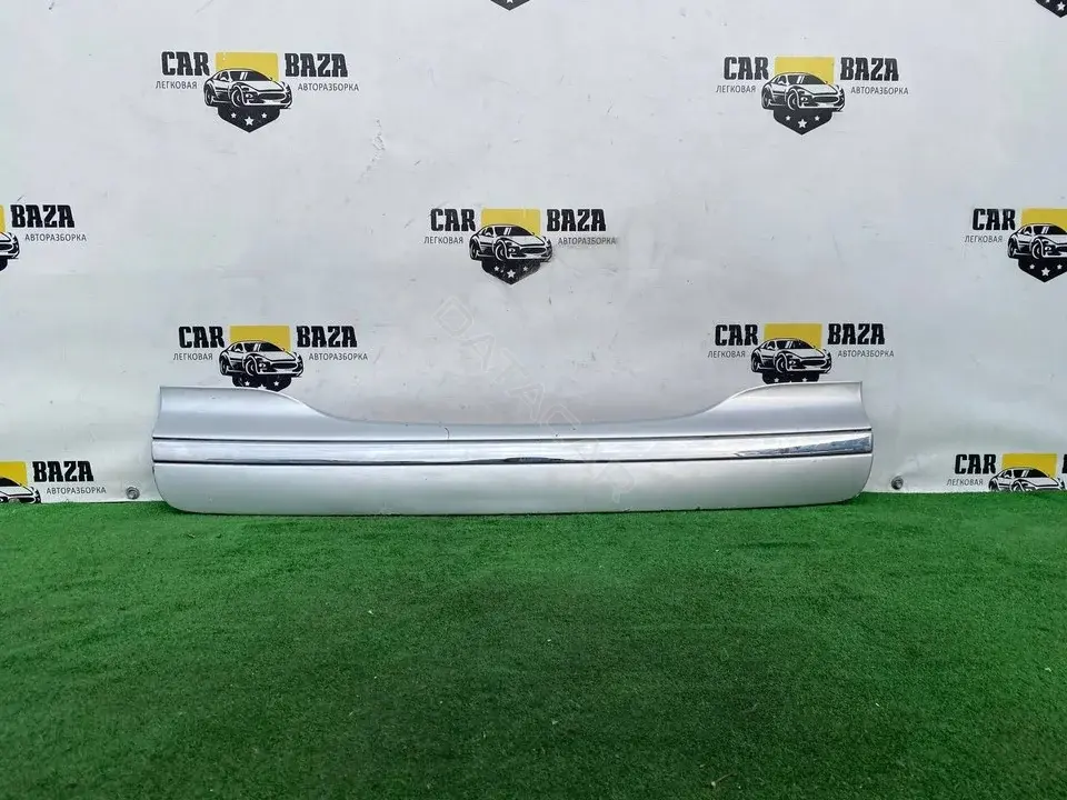 Накладка крышки багажника CM1017