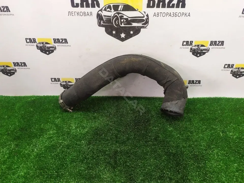 Патрубки системы охлаждения 3K0145738