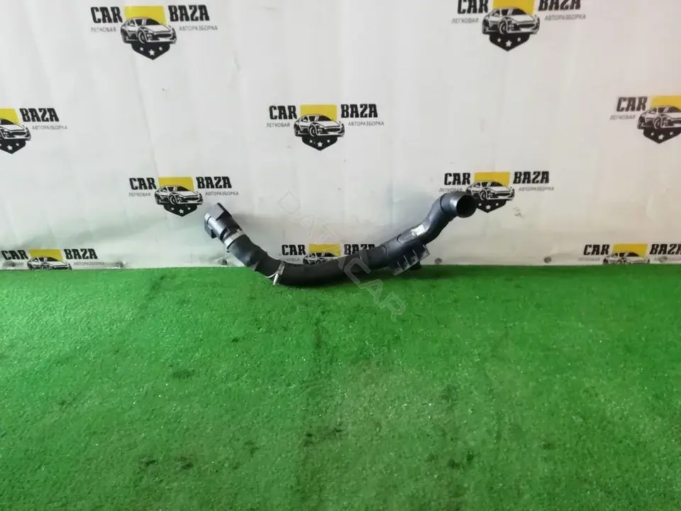 Патрубок интеркулера 1K0145840AA