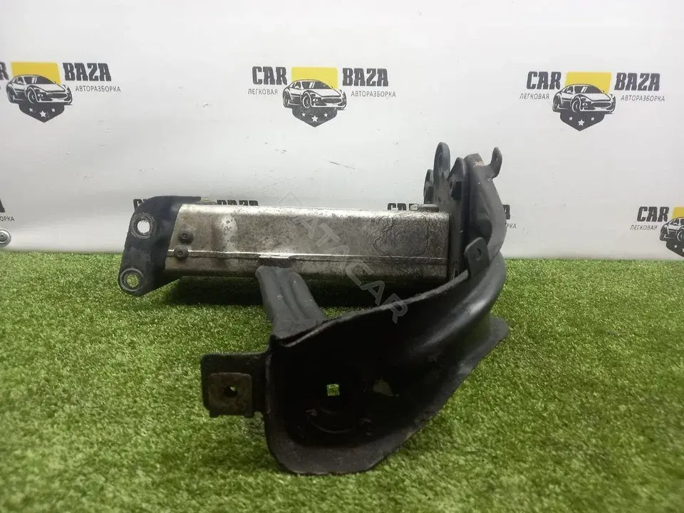 Усилитель бампера 139286