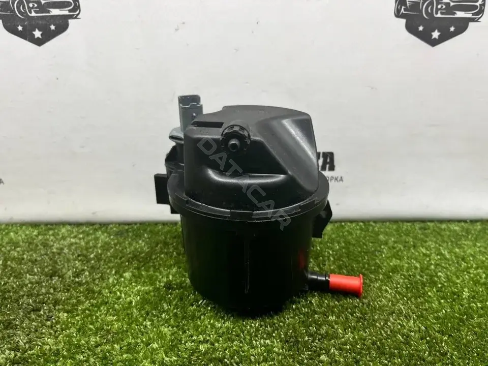 Топливный фильтр FCS704