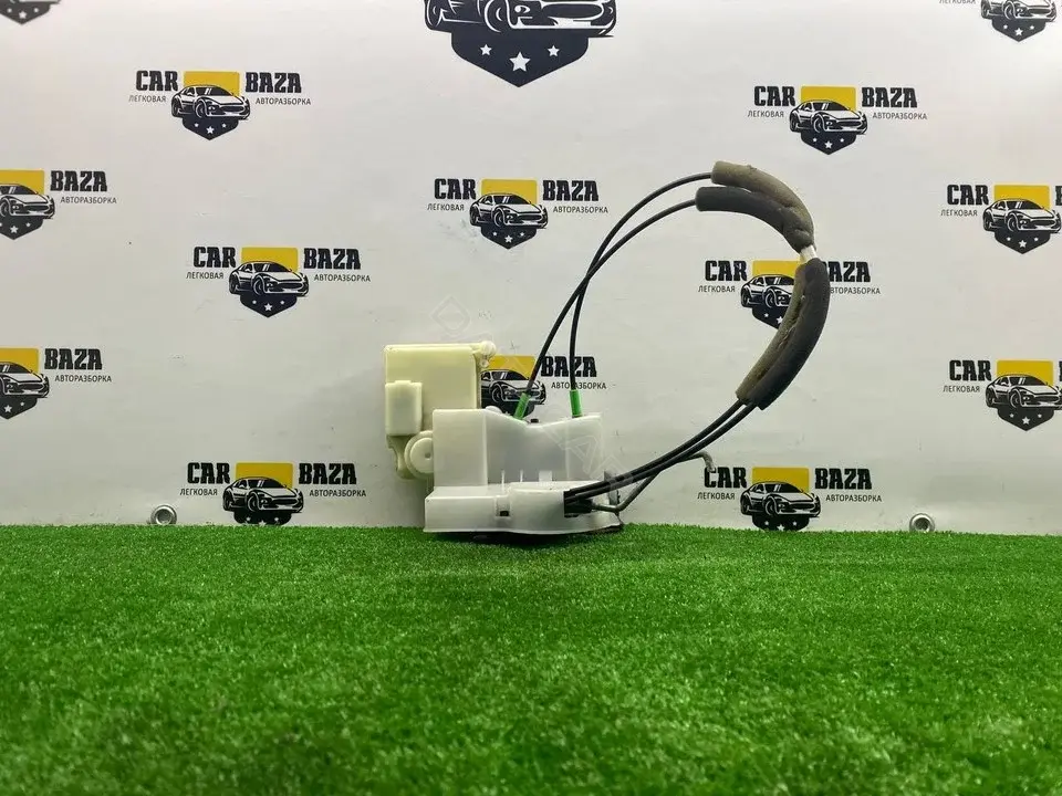 Замок крышки багажника TK48C0344
