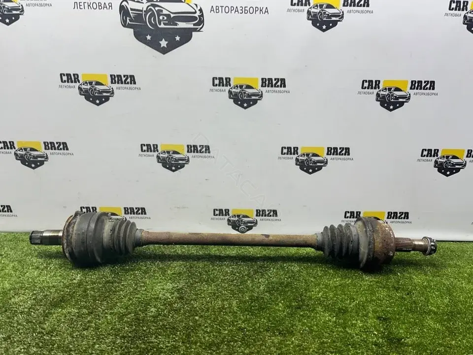 Приводной вал / Полуось 135738
