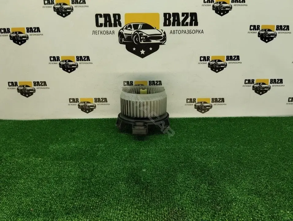 Моторчик печки AV2727000311