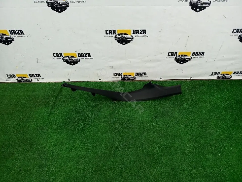 Накладка на порог 8W0867768A