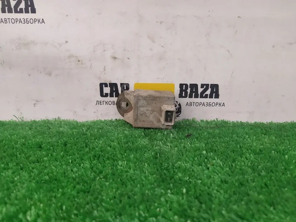 Коммутатор зажигания 0310025012