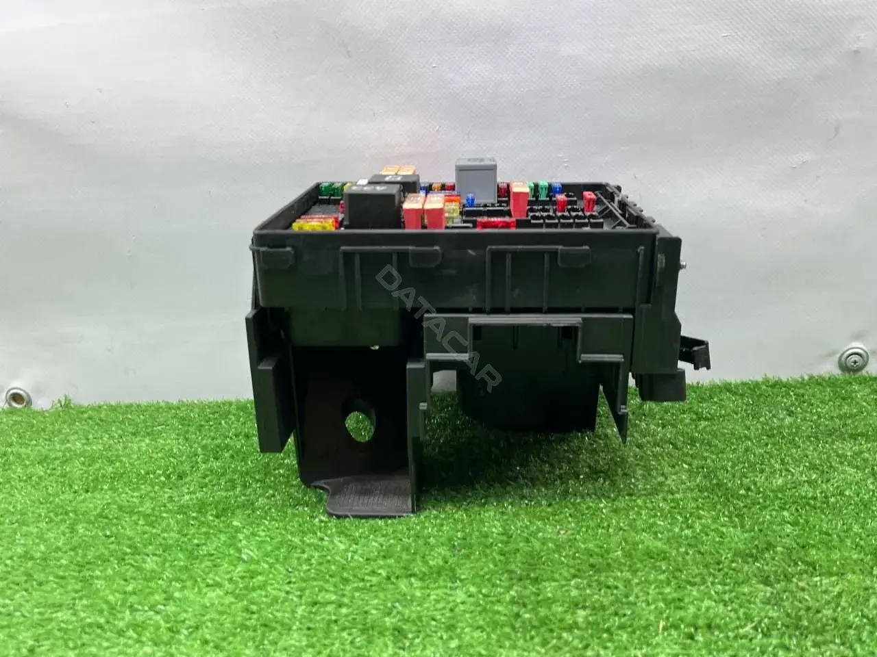 Блок предохранителей 1T1937503A