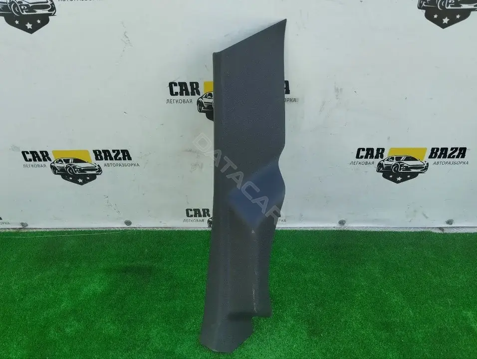 Обшивка стойки задней 6R4867766B